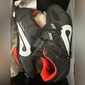 BRAND NEW Peloton Men’s Shoes